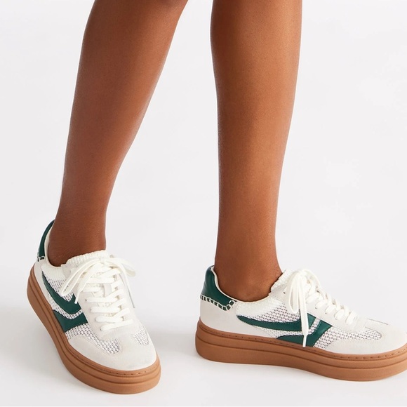 Steve Madden Shoes - ❤️‍🔥BOGO FREE NWT Steve Madden Dodge Green White Platform Sneakers Gym Shoes 10